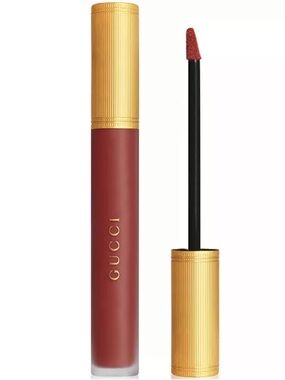 Gucci Rouge a Levres Liquid Matte Lip color, transfer-proof 521 Nellie Cherry